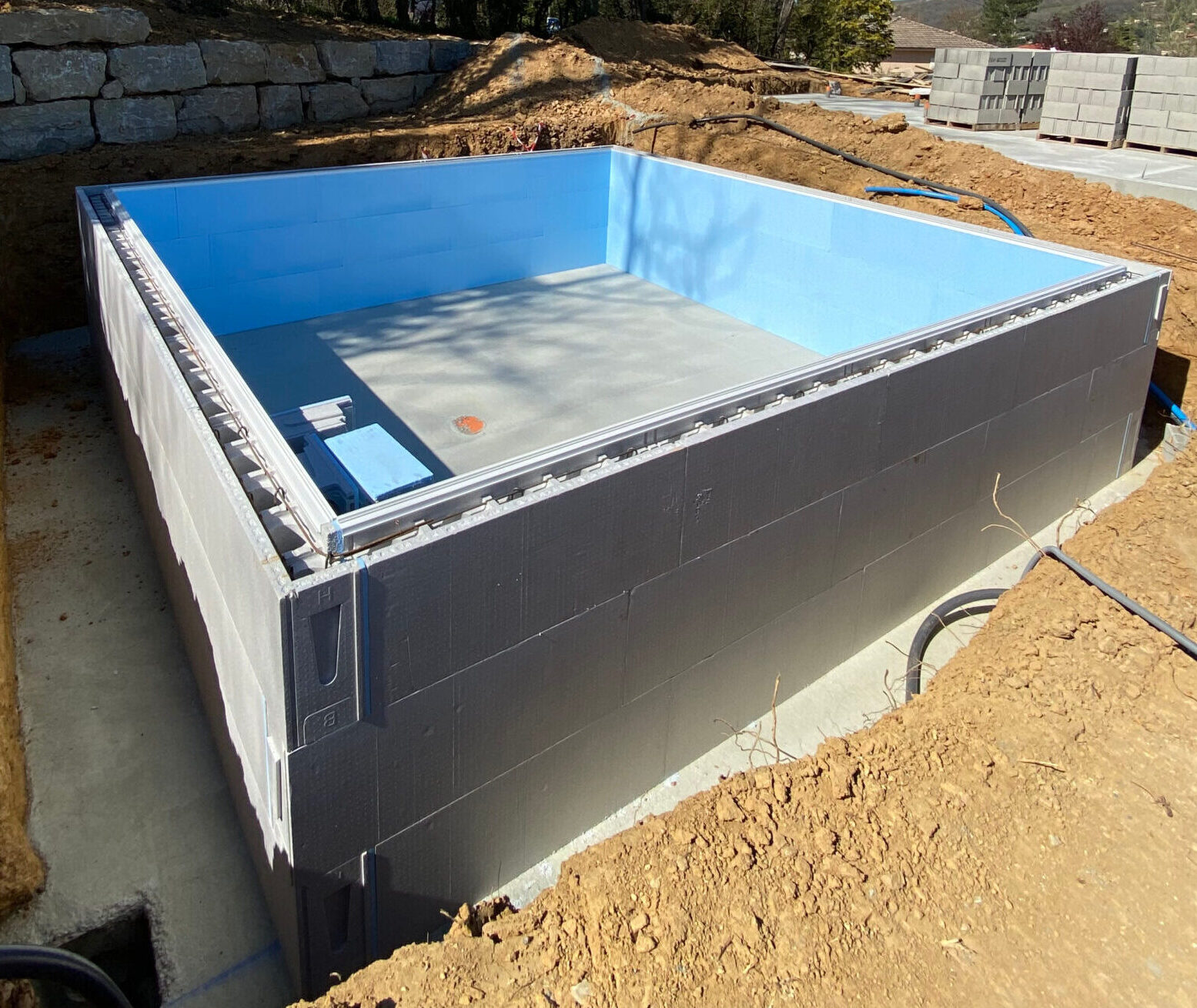 construction-piscine-poseo